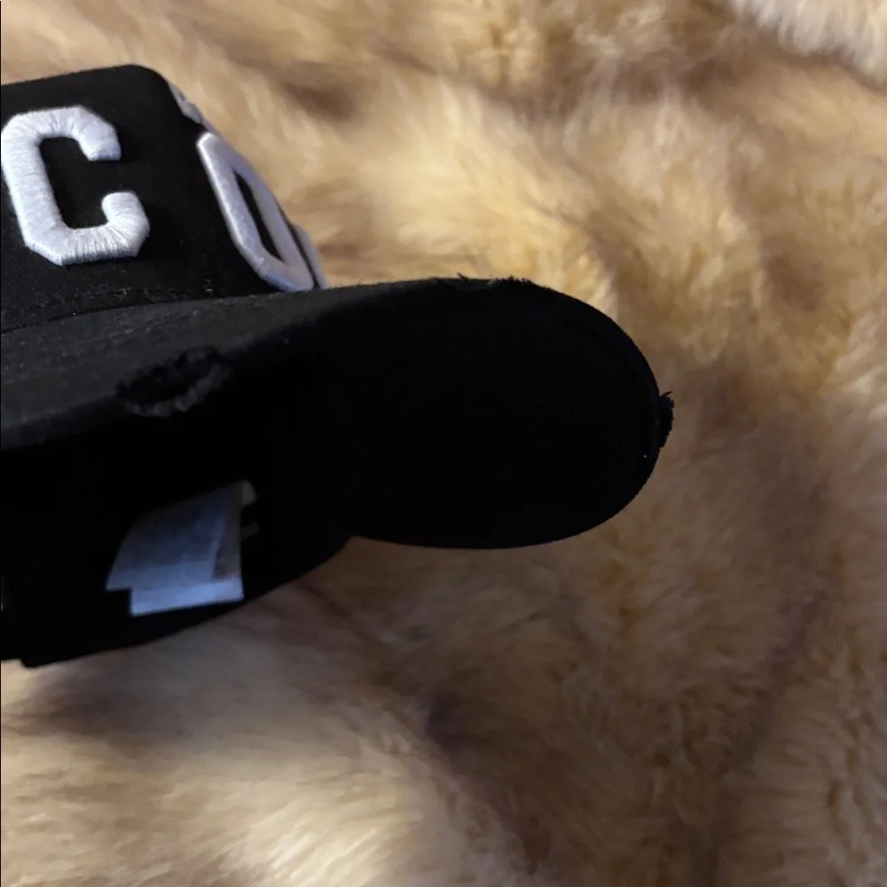 Dsquared2 Icon Logo Embroidered Baseball Cap